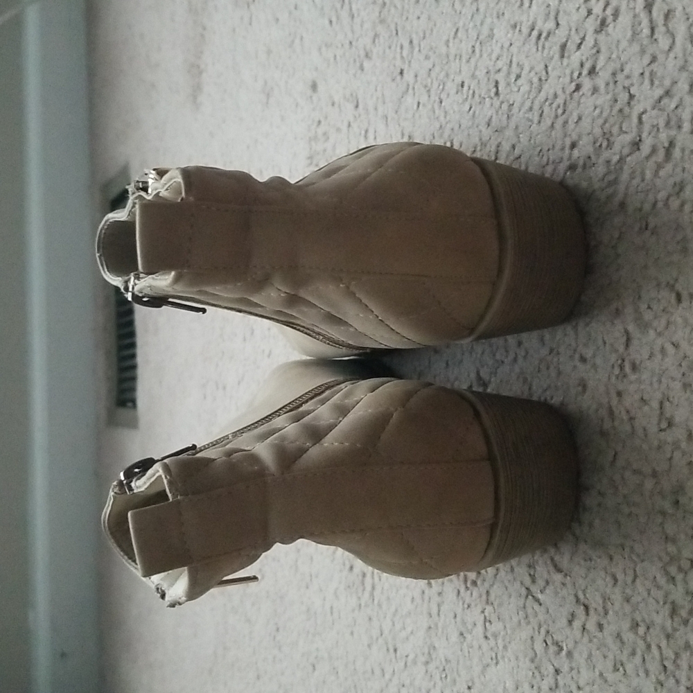 Just Fab Women's Ankle Booties - Picture 4 of 11